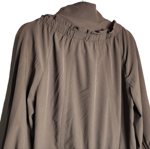 Chico's Zenergy brown tan zip jacket - Picture 7 of 16
